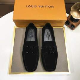 Picture of Louis Vuitton Shoes _SKULVsz38-44hnh081711764